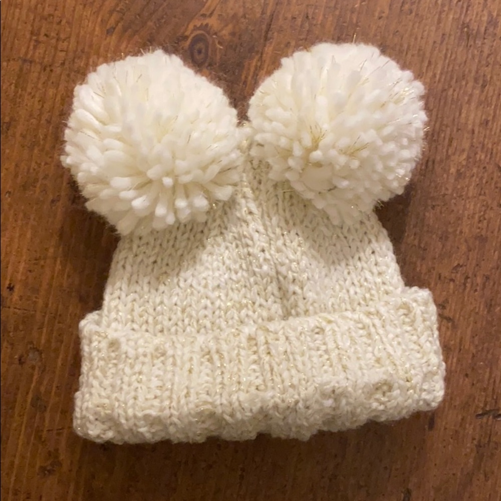 Carter’s Simple Joys Pom Pom Beanie.